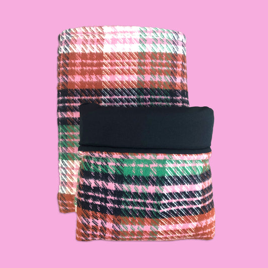Book Sleeve Scottish Check Navy
